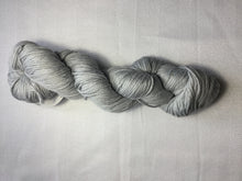 Load image into Gallery viewer, Universal | Worsted | Cotton Supreme | 100% Cotton | 100g | 165m