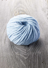 Load image into Gallery viewer, Sugar Bush | Super Bulky | Chill | 100% Merino | 52 yards | 100 grams