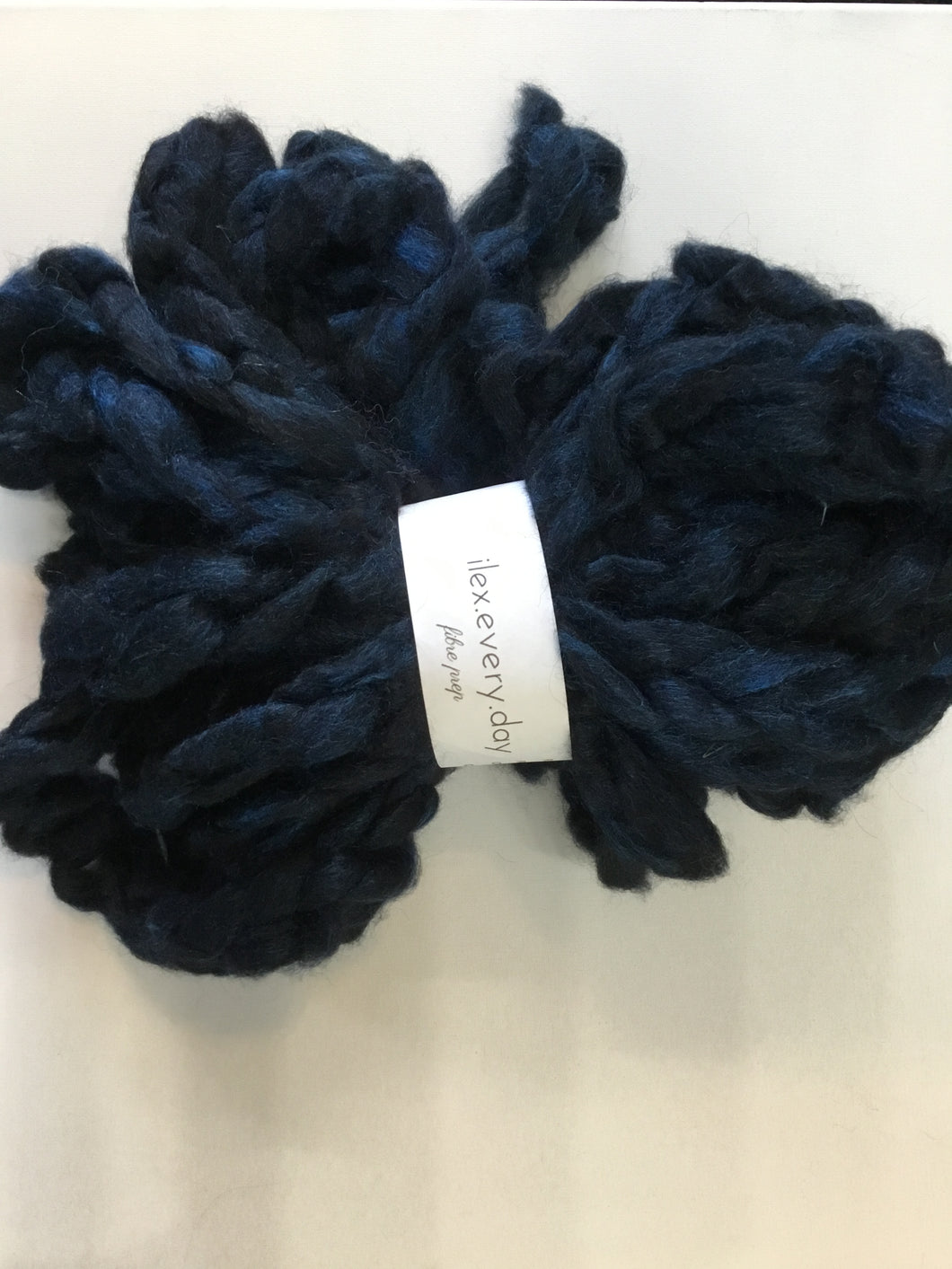 Ilex every day | semi-worsted top | Alpaca & Silk roving | 80% Alpaca, 20% Silk