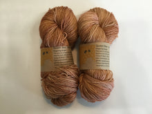 Load image into Gallery viewer, i Bee weaving | Fingering | Queen Bee - Gold | 84% SW Merino, 16% Stellina | 425 yards | 115 grams