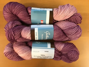 Gathering yarn | Fingering | Velino | 75% SW Fine Merino 25% Nylon | 420m | 100g