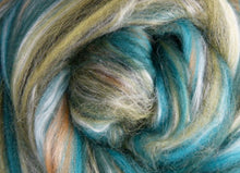 Load image into Gallery viewer, Ashford silk and wool scarf Nuno felting kit