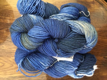 Load image into Gallery viewer, Mineville | DK weight | Merino Single Ply DK | 100% SW Merino | 200 yards | 100 grams