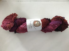 Load image into Gallery viewer, Campfiber Yarns | Fingering | Pebble | 90% SW Merino 10% Nylon | 400m | 100g