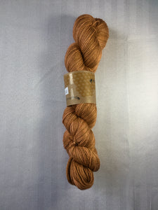 i Bee weaving | Fingering | Bombyx Mori | 60% Merino, 40% Silk | 465 yards | 100  grams