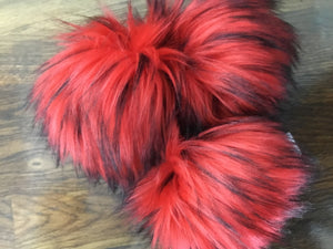 Rose and Purl Faux Fur Pompoms - vegan