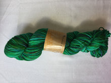 Load image into Gallery viewer, i Bee weaving | Fingering | Worker Bee | 80% SW Merino, 20% Nylon | 418 yards | 110 grams