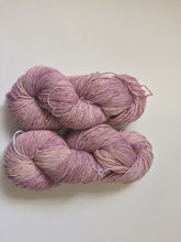 Load image into Gallery viewer, Mineville | DK weight | Merino Single Ply DK | 100% SW Merino | 200 yards | 100 grams