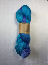 Load image into Gallery viewer, i Bee weaving | Fingering | Bombyx Mori | 60% Merino, 40% Silk | 465 yards | 100  grams