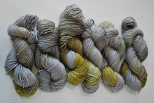 Load image into Gallery viewer, Mineville | DK weight | Merino Single Ply DK | 100% SW Merino | 200 yards | 100 grams