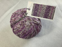 Load image into Gallery viewer, Universal Yarn | Fingering | Bamboo Pop Sock | 55% Bamboo 37% Cotton 8% PBT | 450m | 100g