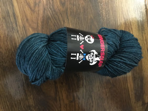 Gingersnap | DK Weight | DK Lux| 100% 17 micron Superwash Merino | 280 yds (115g)