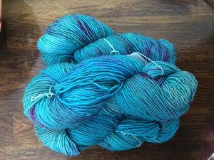 Mineville | DK weight | Merino Single Ply DK | 100% SW Merino | 200 yards | 100 grams