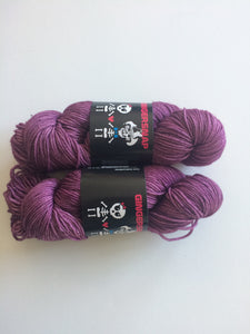 Gingersnap | DK Weight | DK Lux| 100% 17 micron Superwash Merino | 280 yds (115g)