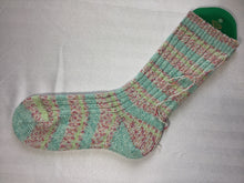 Load image into Gallery viewer, Universal Yarn | Fingering | Bamboo Pop Sock | 55% Bamboo 37% Cotton 8% PBT | 450m | 100g