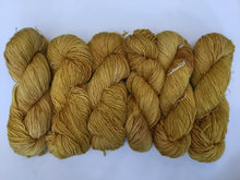 Load image into Gallery viewer, Mineville | DK weight | Merino Single Ply DK | 100% SW Merino | 200 yards | 100 grams