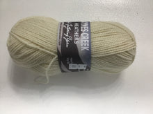 Load image into Gallery viewer, Gathering Yarn | DK | Haynes Creek Heathers | 100% Pure Highland Wool | 130m | 50g