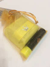 Load image into Gallery viewer, Queen Bee Farms Soaps